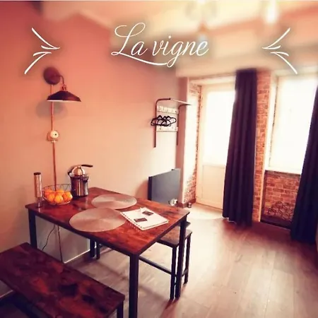 Blanche, Maison De Bourg Pleine De Charme *