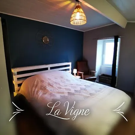 Blanche, Maison De Bourg Pleine De Charme