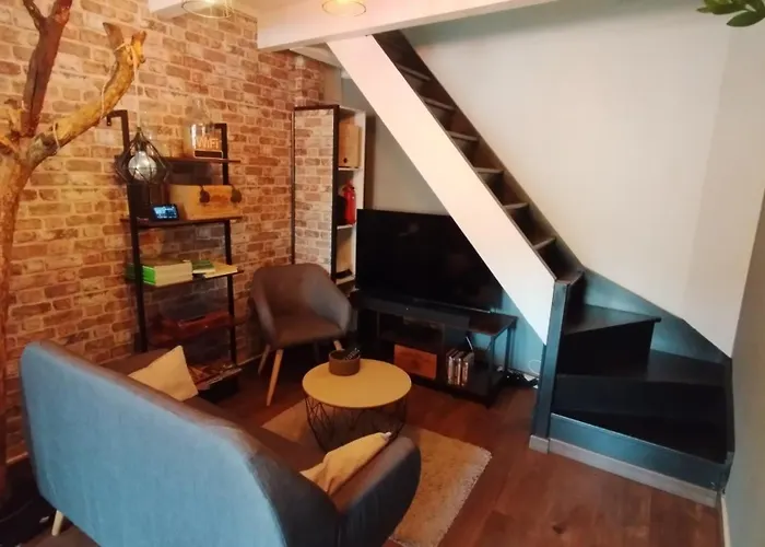 Blanche, Maison De Bourg Pleine De Charme